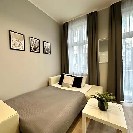 Studio Monte & Molo - Krolowej Jadwigi 6