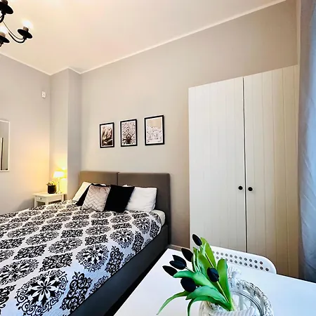 Studio Monte & Molo - Krolowej Jadwigi 6 *